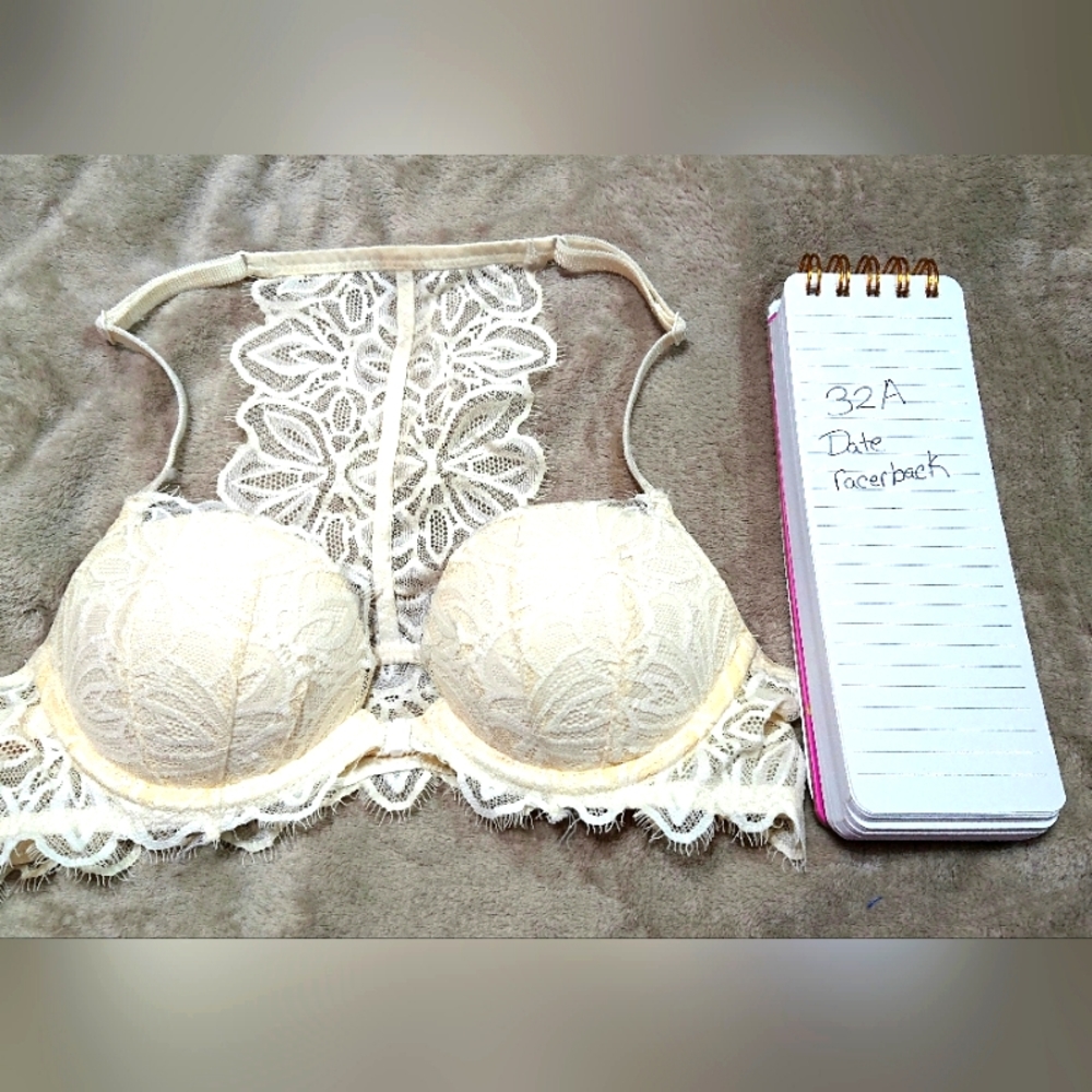 VS 32A Date Razer back nwot